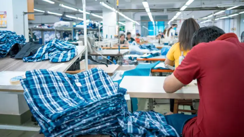 OEM sportswear production line